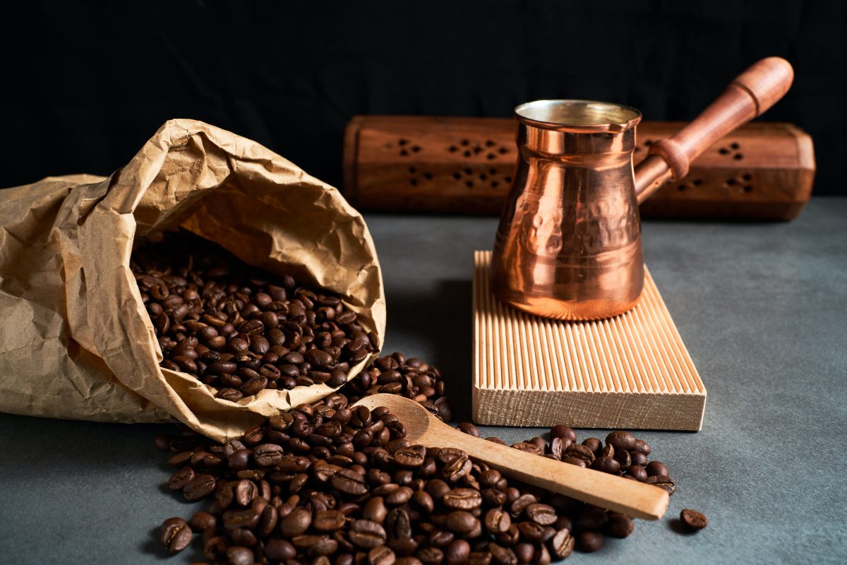 turkish coffee with regular coffee ground